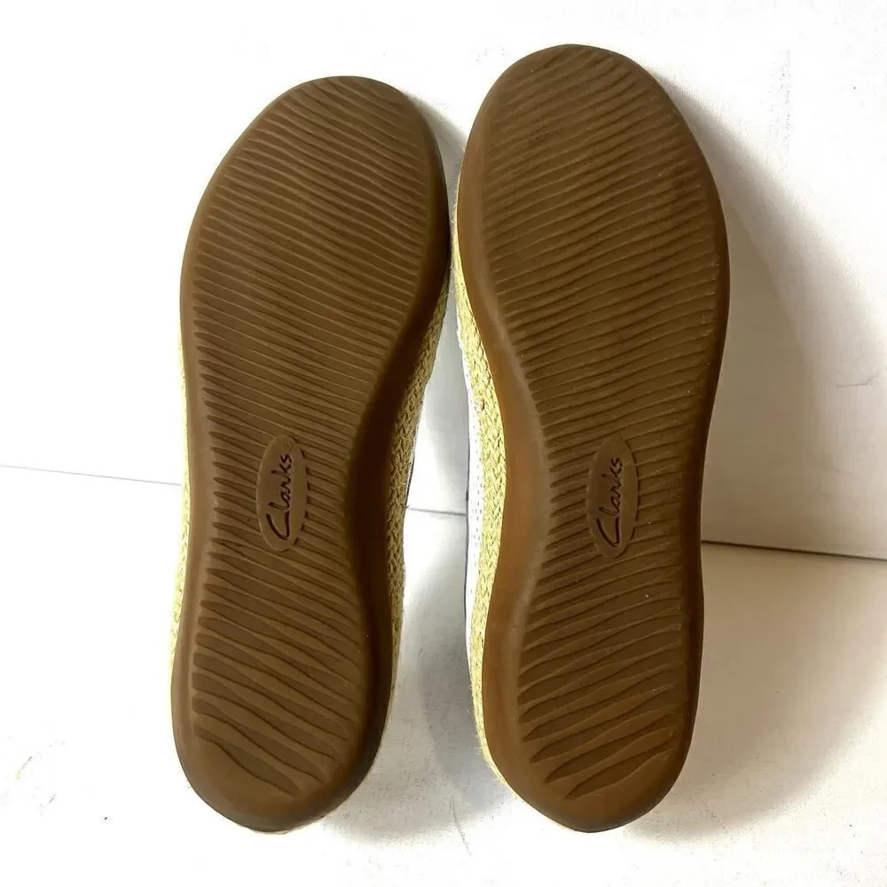Clarks Collection Women 10M Comfort Casual White Leather Espadrille Slip On Flat